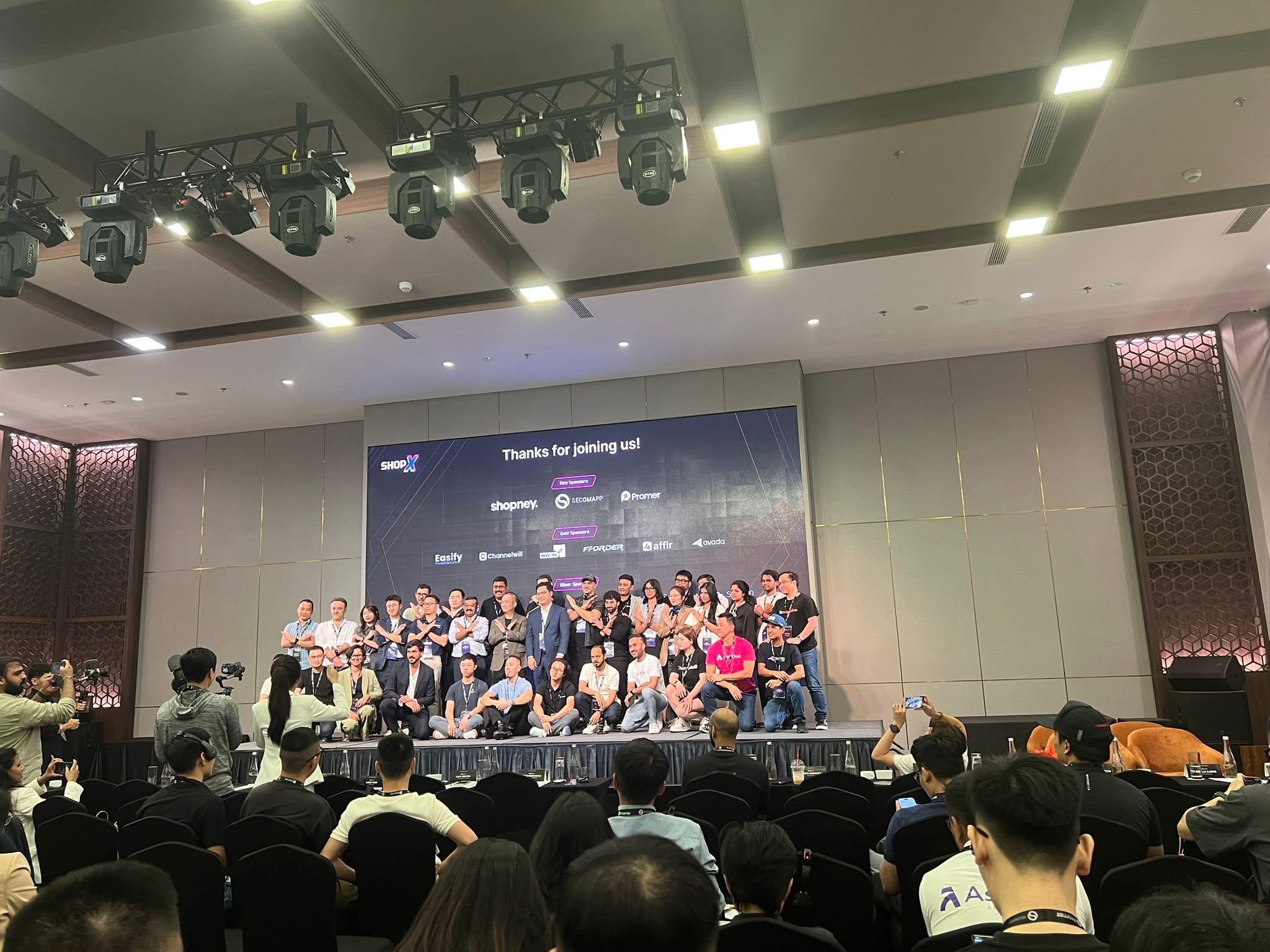 GemCommerce community on ShopX Singapore stage